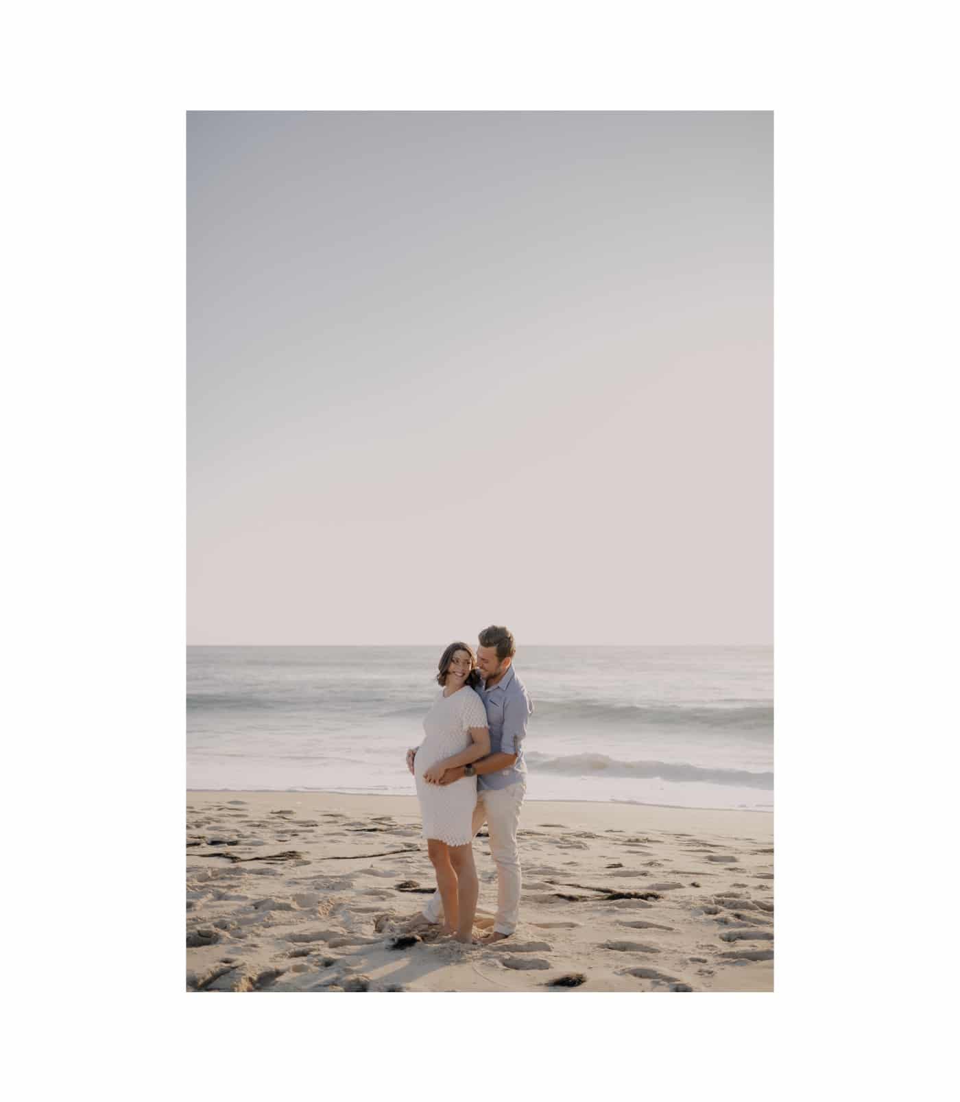 03 LaureRegis couple grossesse seance photo plage cap ferret 001