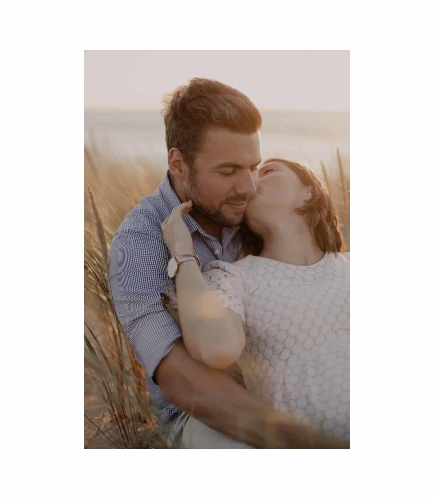 18 LaureRegis couple grossesse seance photo plage cap ferret 022