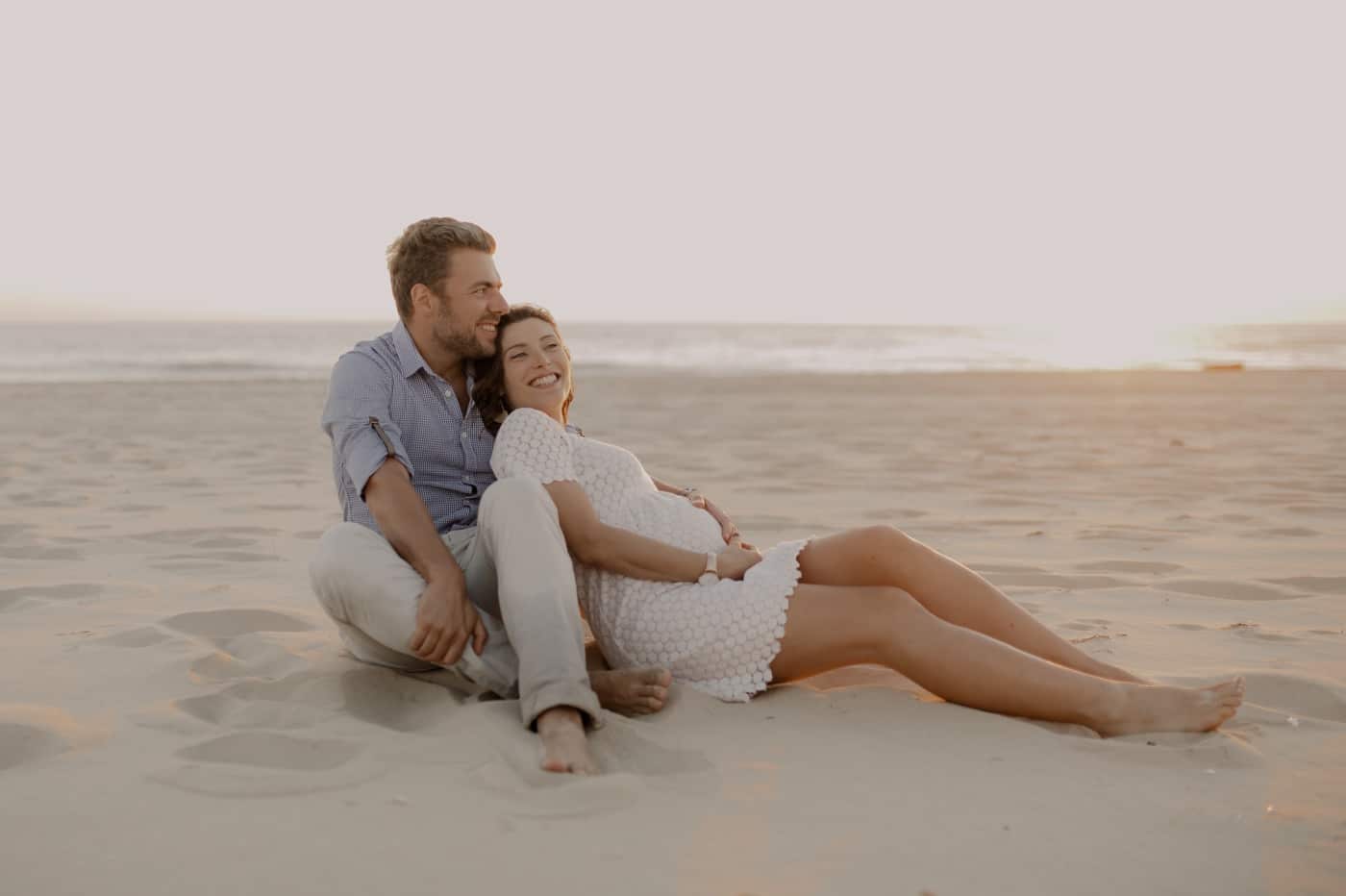 20 LaureRegis couple grossesse seance photo plage cap ferret 023